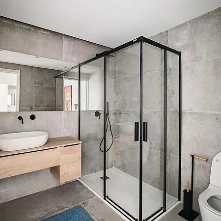 Pe Na Ria * פוסטה