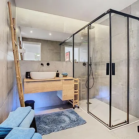 Pe Na Ria * פוסטה